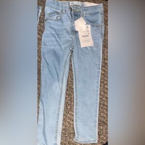 Zara brand new 4T -5T jeans